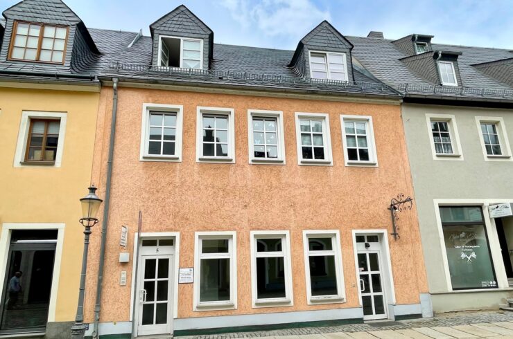 Großzügige und sanierte Büro-/Praxisfläche in super Innenstadtlage von Zschopau