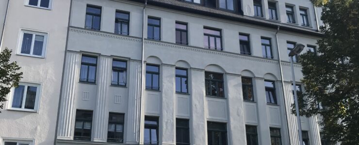 Gemütliche und moderne 3 Raum Hochparterre-WE mit Balkon in Niedrigenergiehaus in ruhiger Lage von Hilbersdorf