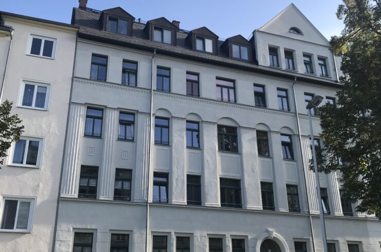 Gemütliche und moderne 3 Raum Hochparterre-WE mit Balkon in Niedrigenergiehaus in ruhiger Lage von Hilbersdorf